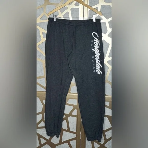 Aeropostale East Coast jogger sweatpants in a dark grey color - Picture 2 of 7